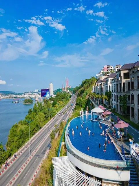 Chuỗi Villa 8 Ngủ Đồi Đức Dương - Trung Tâm Bãi Cháy