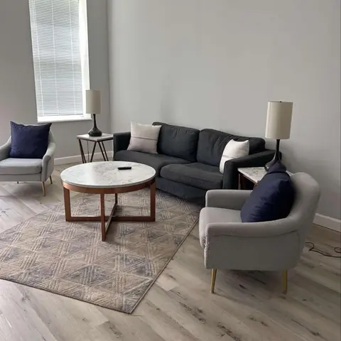 1BR Near Forest Park Barnes Hospital STL Zoo