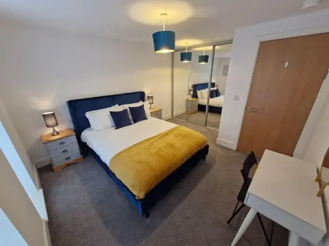 Morden high spec apartment for 2