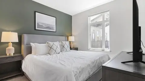 Landing at Bartram Park - 2 Bedrooms in Southside