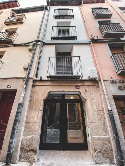 Casa San Juan - Habitaciones privadas Logroño