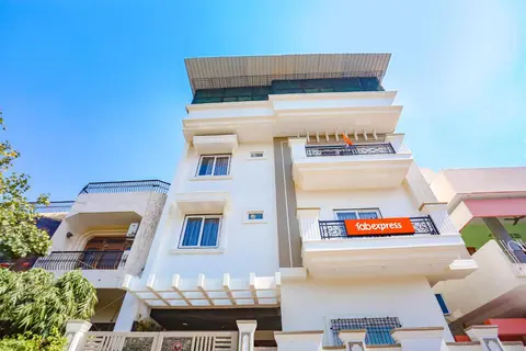 Via Aditya Guest House - Nr Dasaswamedh Ghat
