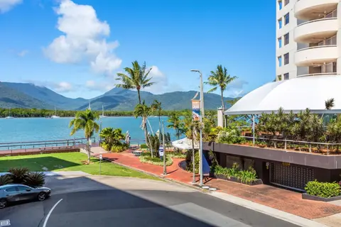 Absolute Waterfront - Enjoy Exceptional Lifestyle