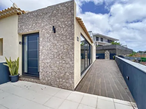 Casa da Figueira by AH