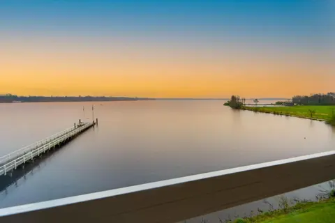 Delf'Inn - Dein maritimes Refugium zwischen See und Hafen