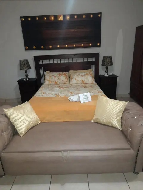 Charis Guesthouse
