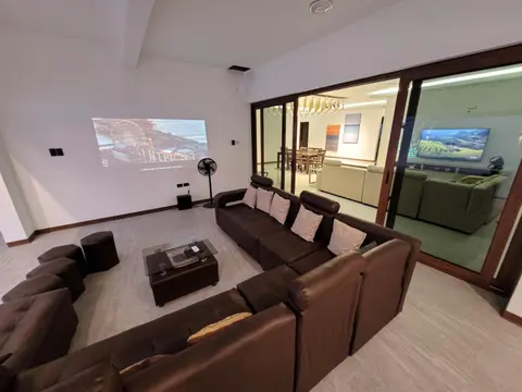 Jay's Villa 2 (Friendship)