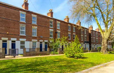 Waterloo House - Great for Contractors or Family Holidays