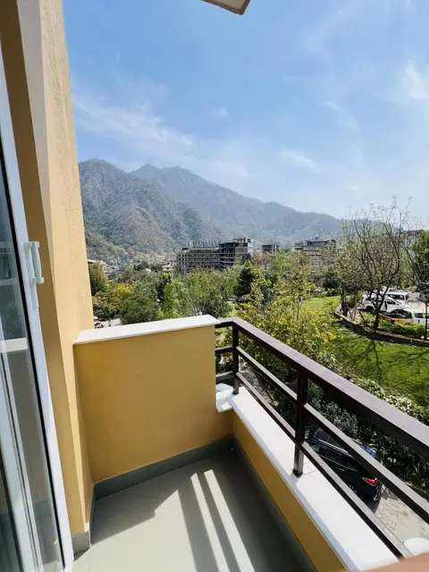 ALOHA DIVINE GANGES APARTMENTS with INFINITY POOL