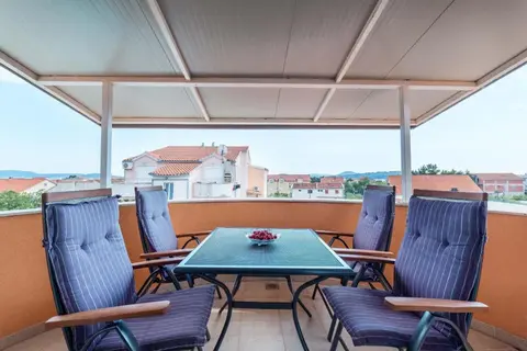 Ferienwohnung für 4 Personen ca 50 qm in Srima, Dalmatien Norddalmatien