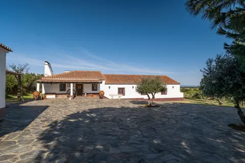Alandroal Nature & Pool Retreat- Courela dos Tojos