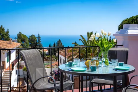 Idyllic Townhouse with Scenic Views Mijas Pueblo