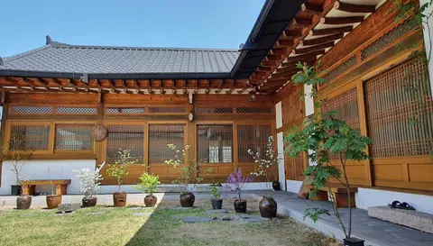 Stay Sayu Hanok