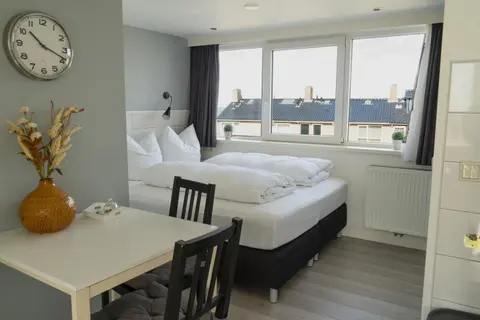 Hammond Studio Apartments