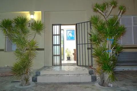 Supa Guesthouse