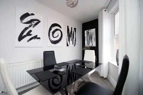 Stunning sea views - Barry's Retreat by Tŷ SA