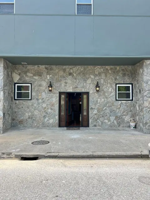 Beautiful New Riverfront Condo