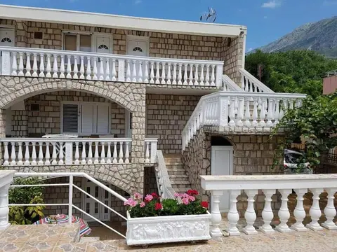 Apartmani Kiwi