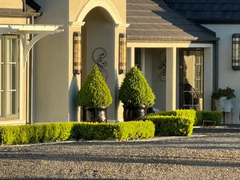 Luxury Truffle Farm Stay Near Melbourne with Stunning Views Scotch Hill