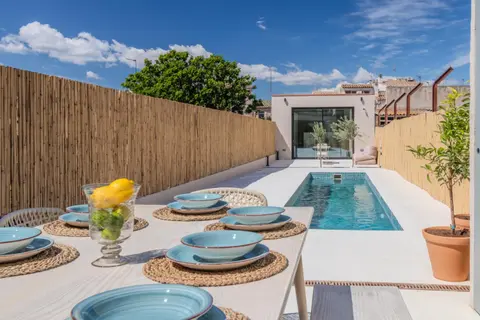 Preciosa casa con piscina en el centro Palafrugell