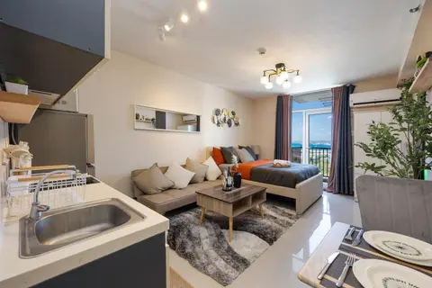 Nomads' Haven a budget friendly Zen Studio
