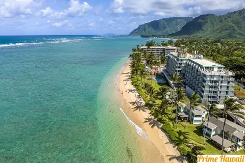 Beautiful Condo Right on the Beach