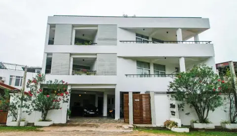 New Neo Holiday Home