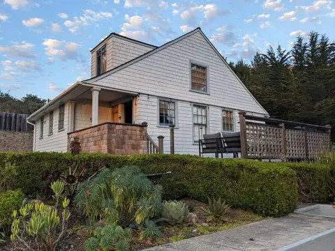 Surfmen's Cottage - Historic Coast Guard property