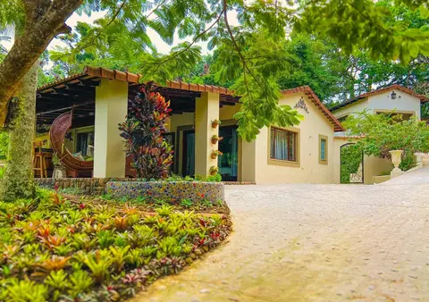 La Mancha - luxurious Mediterranean styled home