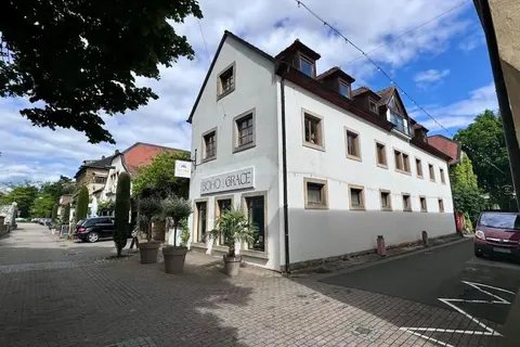 Design Apartment im Schlossareal Deidesheim