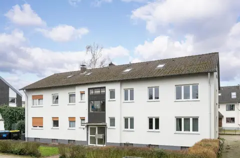 RAW-Flat Meier - Modern - Stylisch - Balkon - Netflix