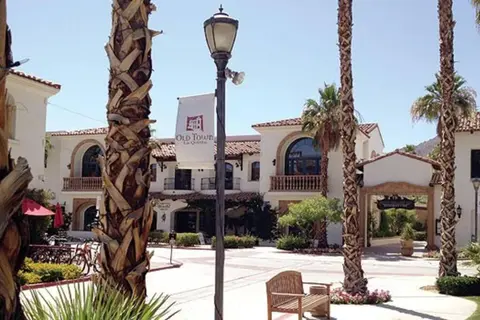 4 Bedroom Santa Fe Beauty w/Pool!