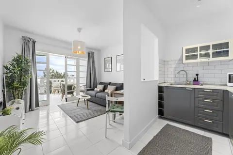 HOLYHOME CASA LAURANE
