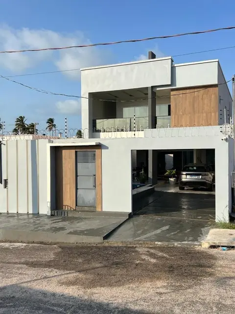 Casa no Vale do Sal