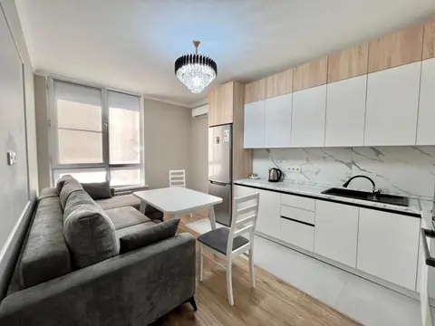 Stylish Raimbek11 Residence, 1BR nearby metro & drinking water as a gift
