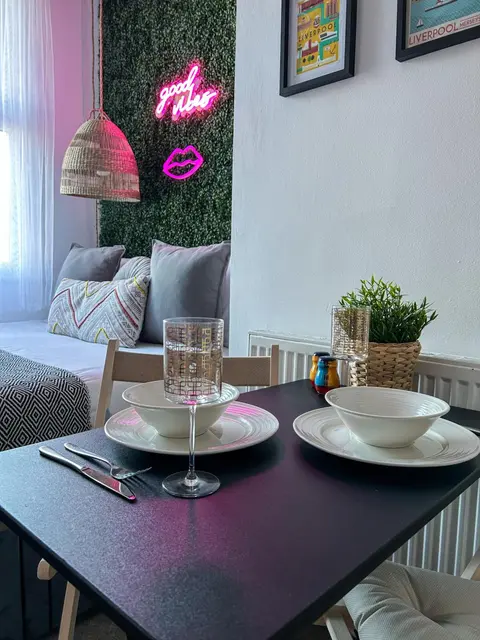 J&W Apartments with free parking