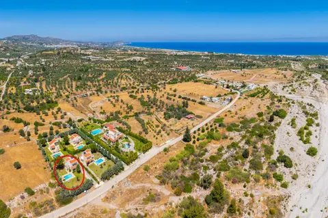 Villa Afrodite Classico