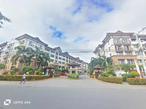 One Oasis Davao Condo 2BR Ground flr Behind SM Mall with WIFI & Pool