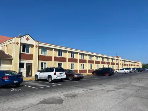 Super 8 by Wyndham Fort Wayne