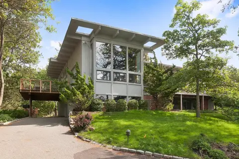 Villa Perlman