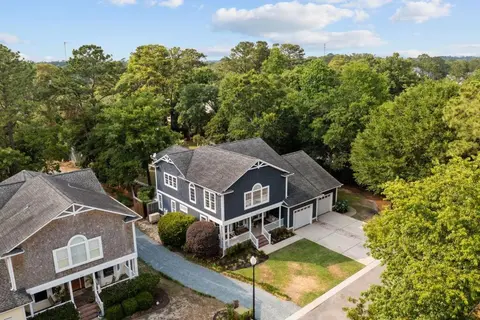Private 6 acre Estate minutes from Wrightsville