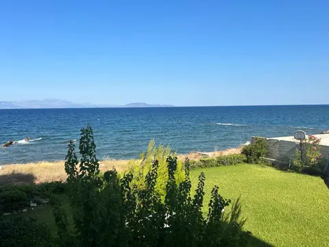 Mati Seaside Studio