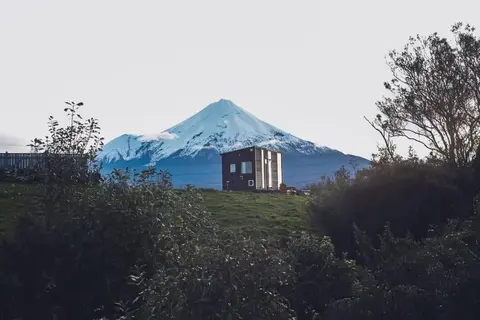 Taranaki Creekside KEA by Tiny Away