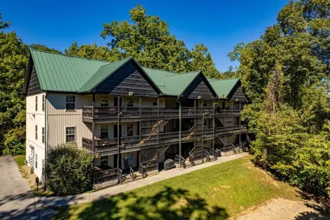 Briarstone Lodge Condo 13C