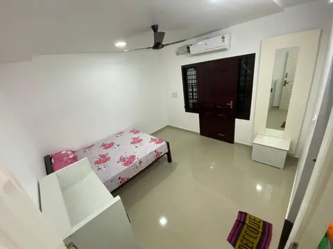 VR City Home Stay