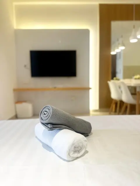 The Shore LW Premium Suites KK Downtown