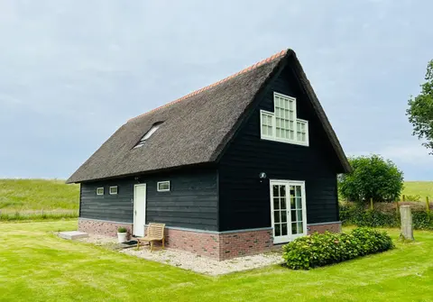 Villa Nieuwland holiday home