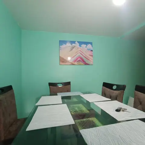 Acogedor dpto 1er piso cochera