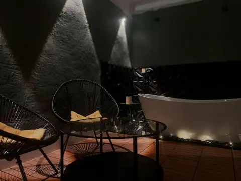 Studio with Outdoor Banio