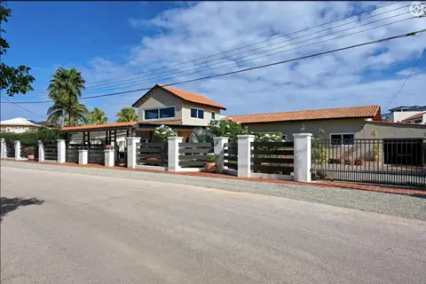 Private Villa with Pool, Close to Beach, Snorkeling! Perfect for Families!